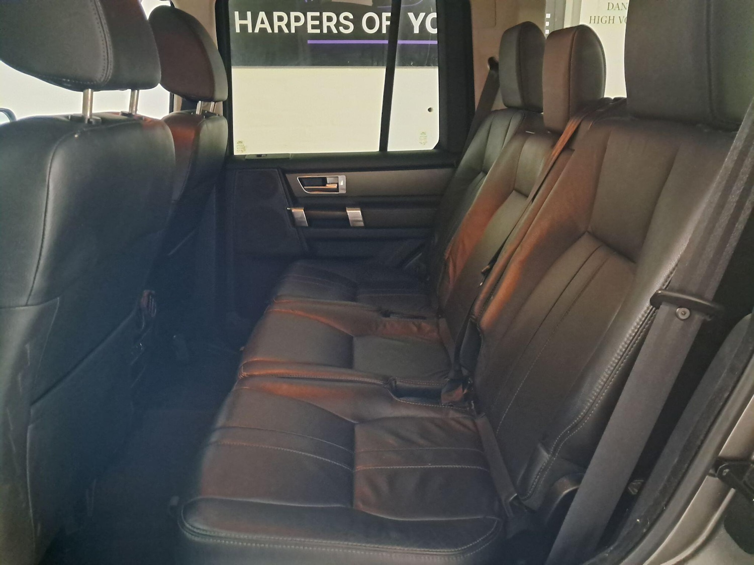 Used Land Rover Discovery 4 for sale - 78136032: Photo 21