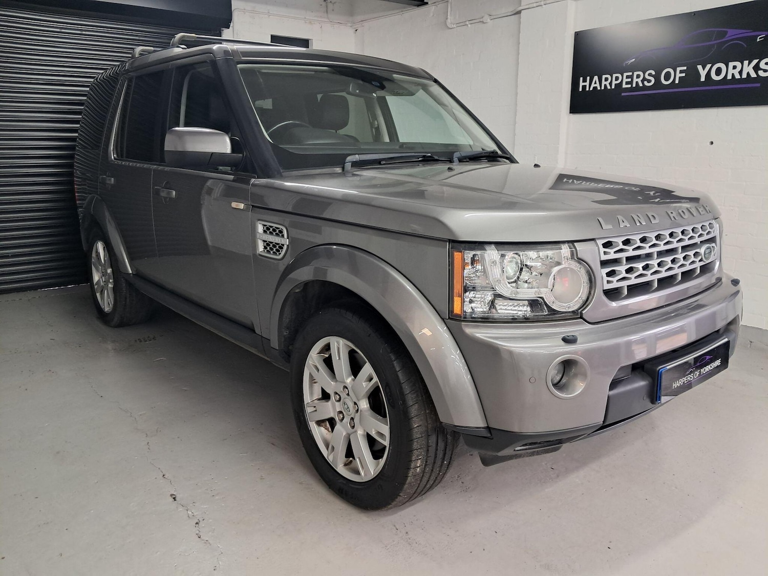 Used Land Rover Discovery 4 for sale - 78136032: Photo 3