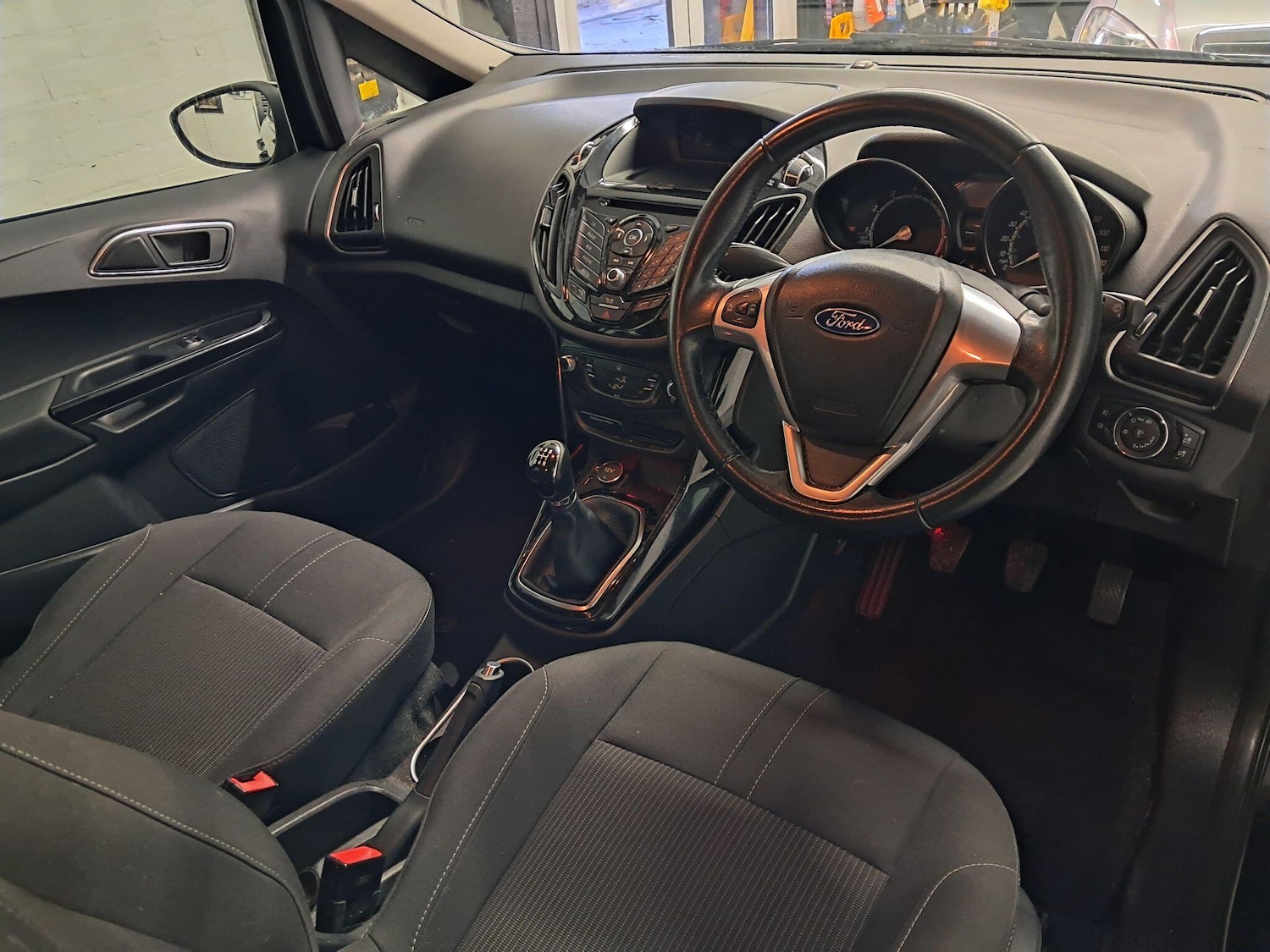 Used Ford B-MAX 2017 for sale - 76942418: Photo 16