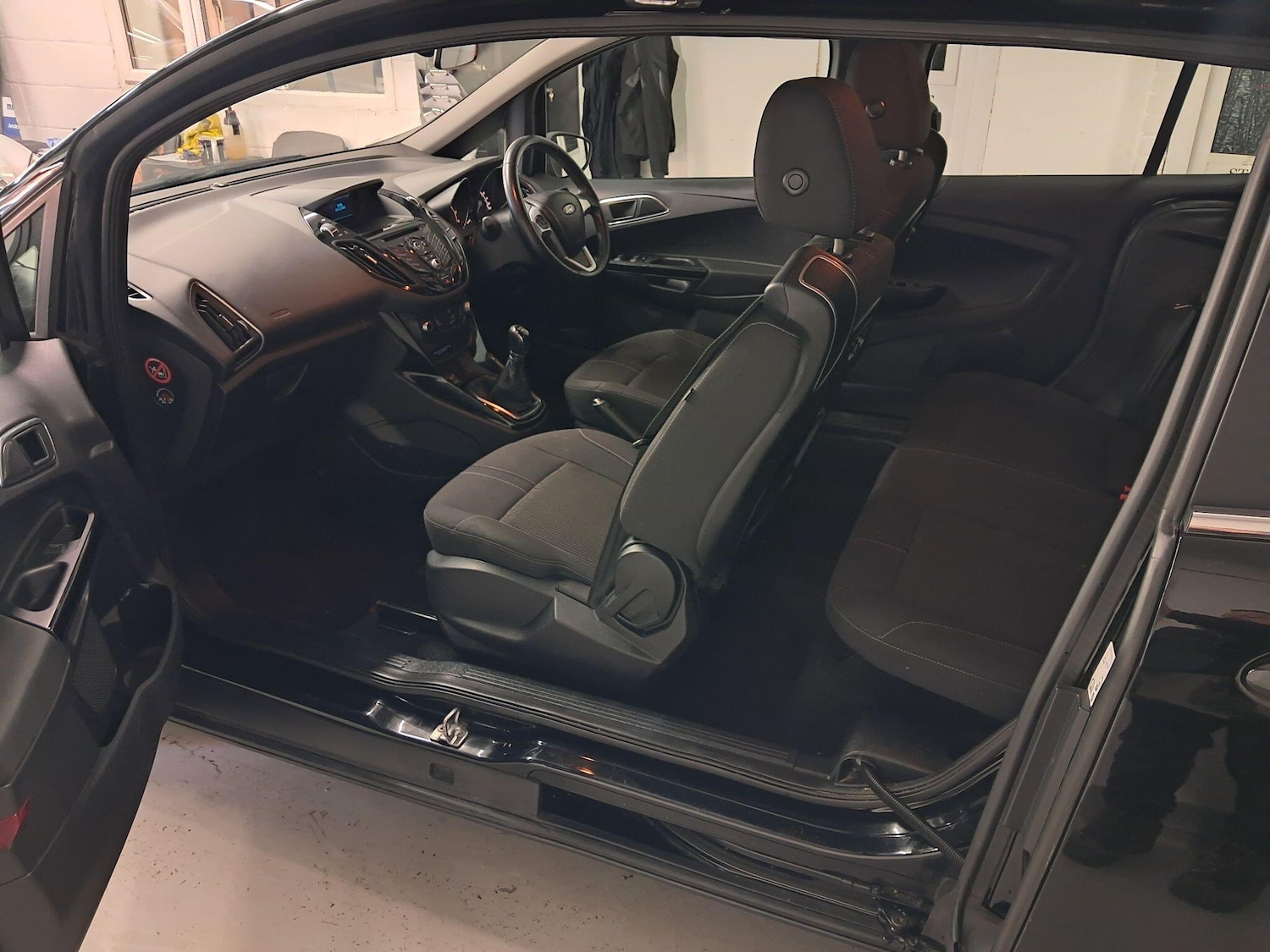 Used Ford B-MAX 2017 for sale - 76942418: Photo 18