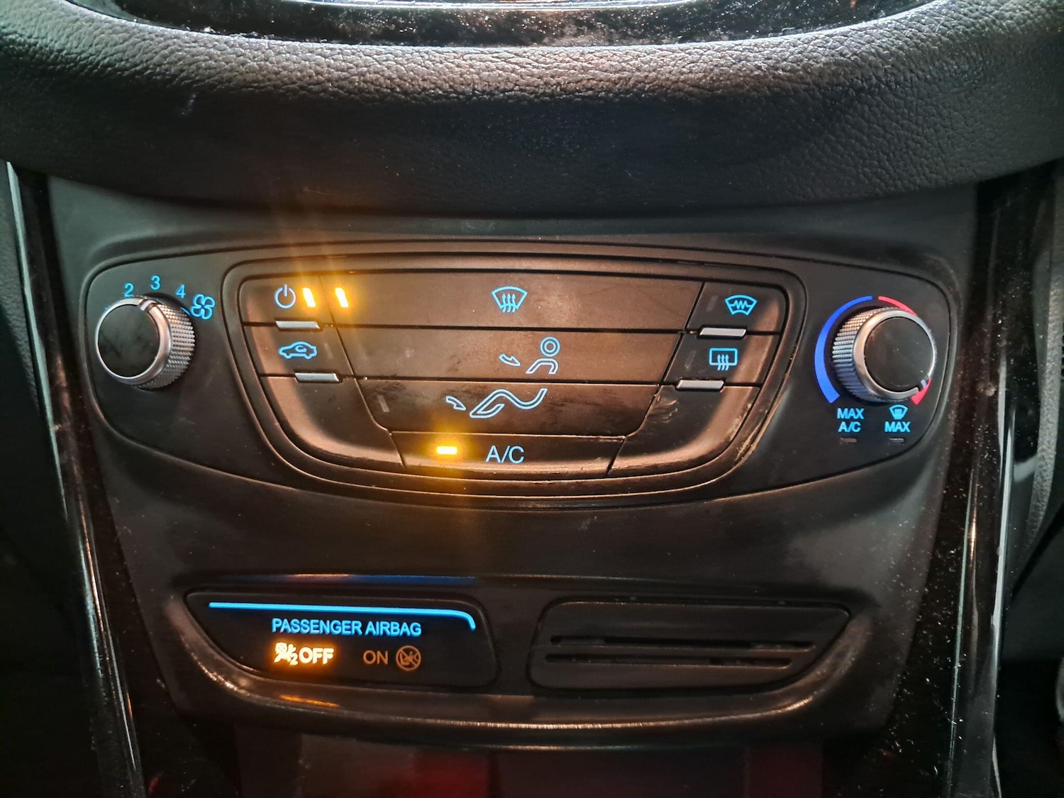 Used Ford B-MAX 2017 for sale - 76942418: Photo 22