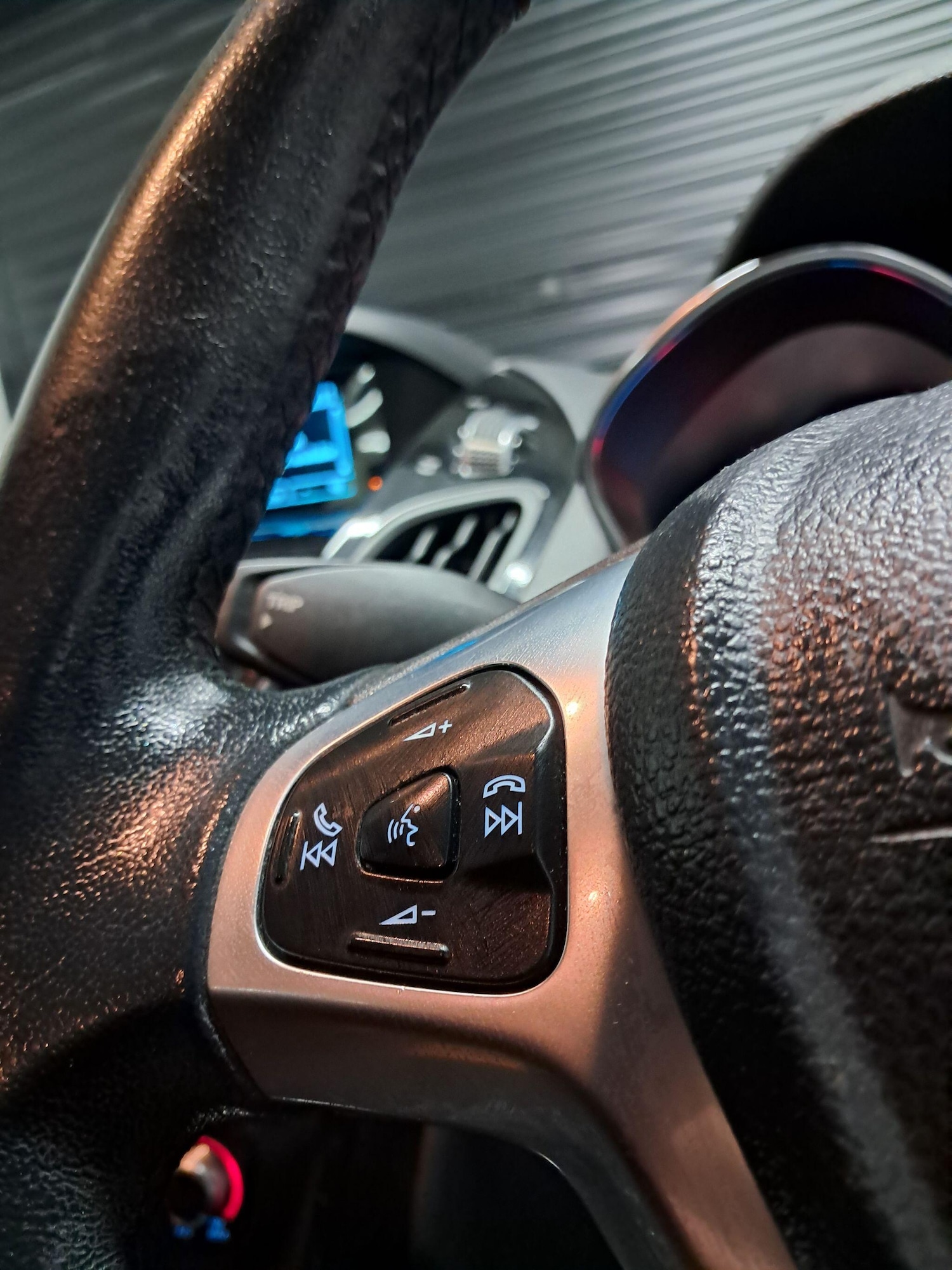 Used Ford B-MAX 2017 for sale - 76942418: Photo 24