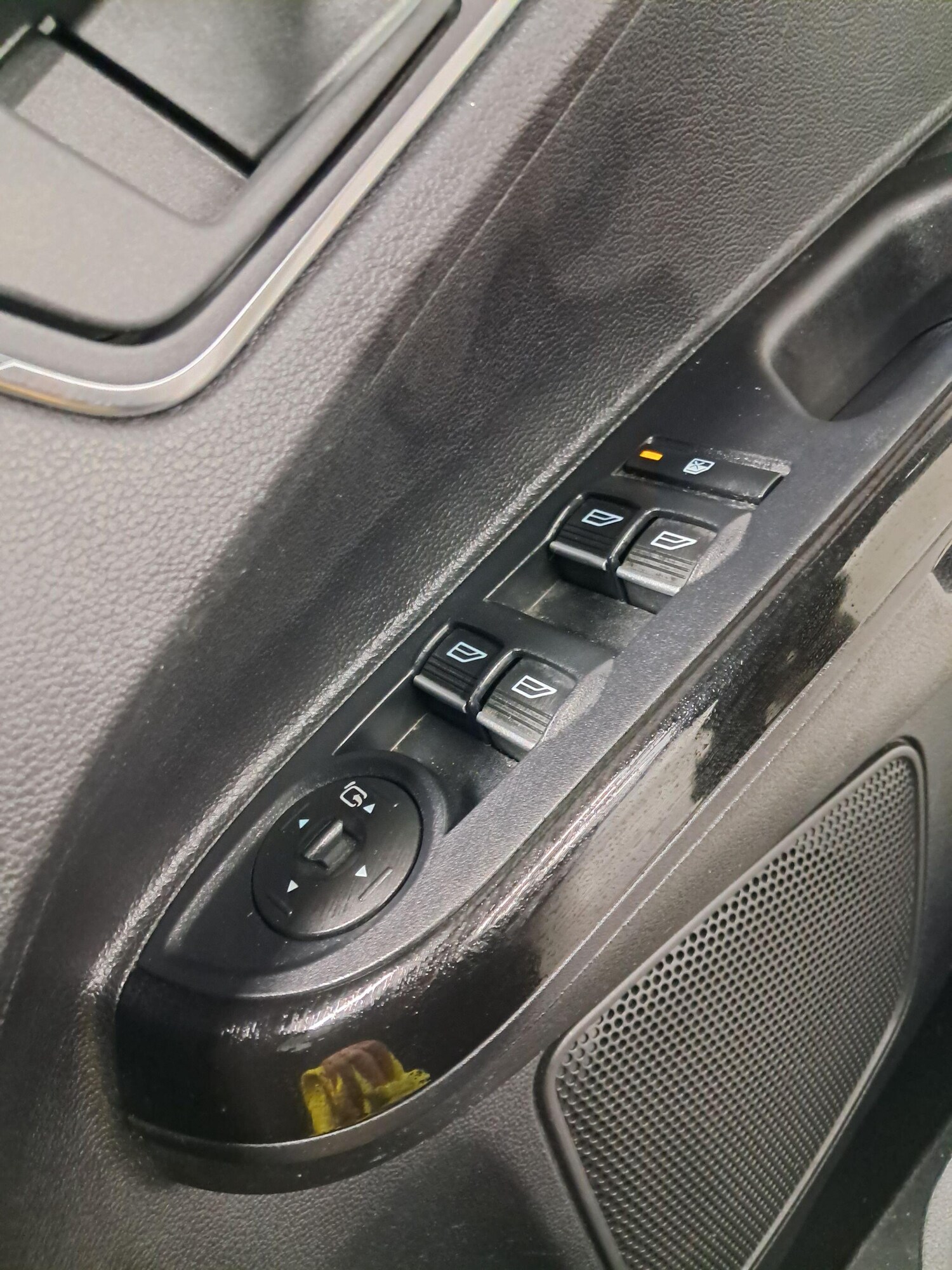 Used Ford B-MAX 2017 for sale - 76942418: Photo 27