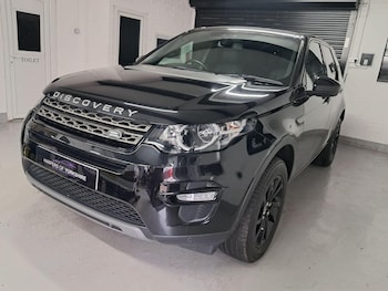 Used Land Rover Discovery Sport 2015 for sale - 77892458: Photo