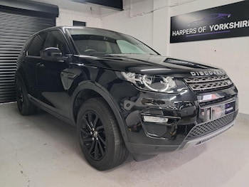 Used Land Rover Discovery Sport 2015 for sale - 77892458: Photo