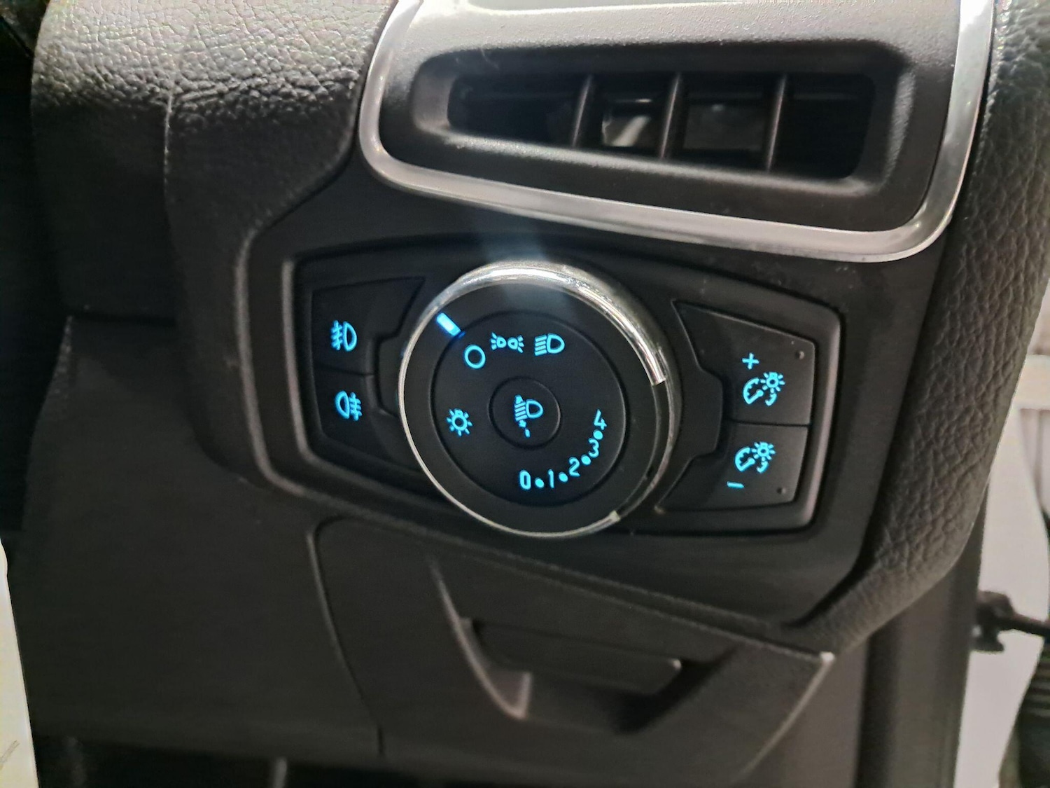 Used Ford Focus 2013 for sale - 77266981: Photo 16