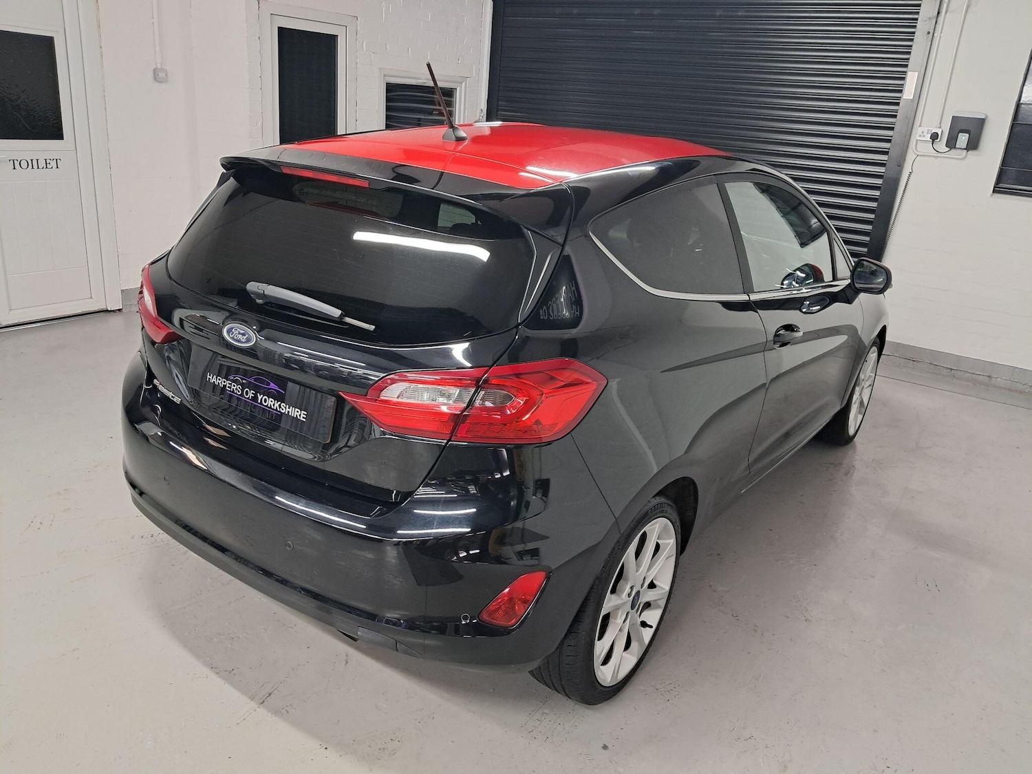 Used Ford Fiesta 2018 for sale - 76942427: Photo 11