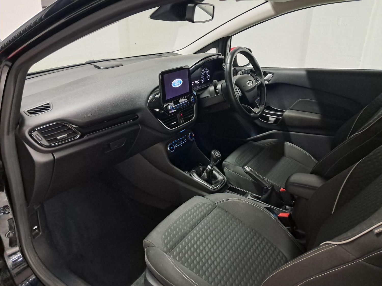 Used Ford Fiesta 2018 for sale - 76942427: Photo 15