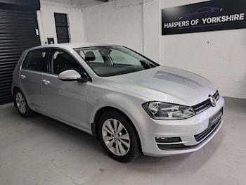 Used Volkswagen Golf 2014 for sale - 76151349: Photo