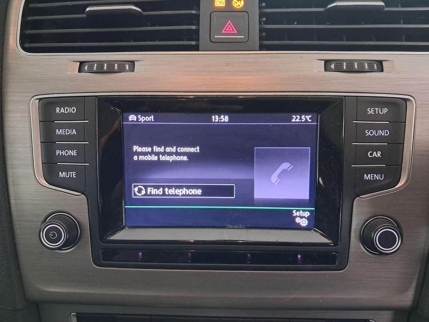 Used Volkswagen Golf 2014 for sale - 76151349: Photo 24