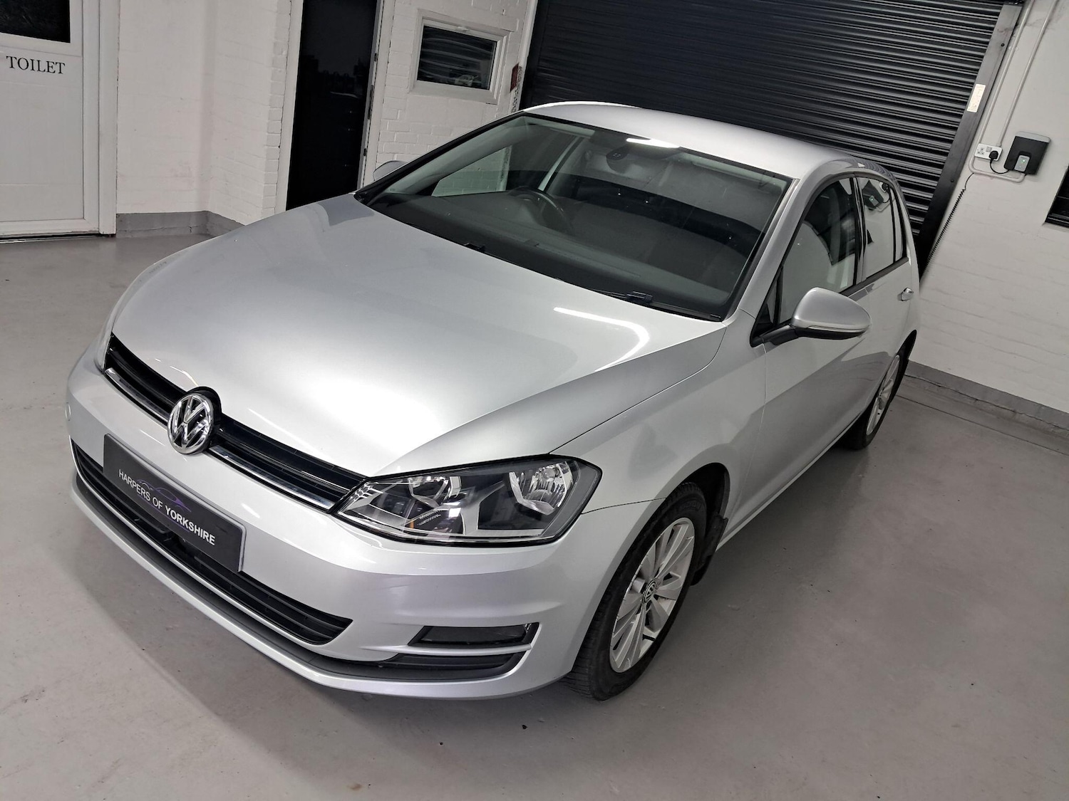 Used Volkswagen Golf 2014 for sale - 76151349: Photo 3