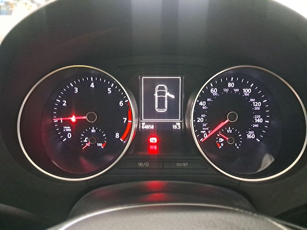Used Volkswagen Polo 2016 for sale - 76227581: Photo 18