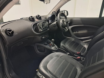 Used smart fortwo 2015 for sale - 79487816: Photo