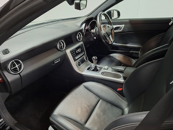 Used Mercedes-Benz SLK 2013 for sale - 79487796: Photo