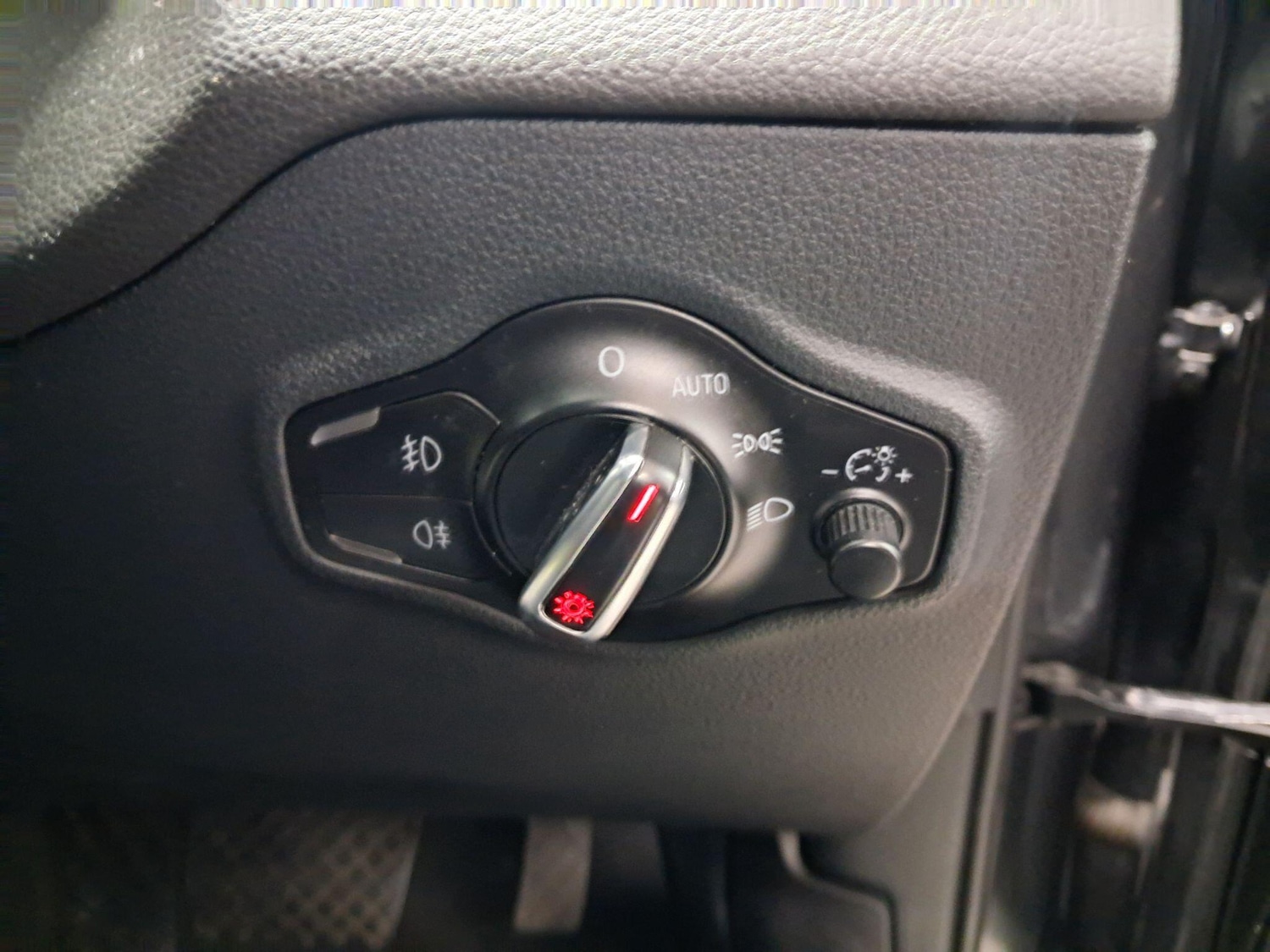 Used Audi Q5 2014 for sale - 76619747: Photo 33