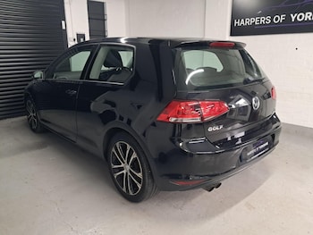 Used Volkswagen Golf 2015 for sale - 79487812: Photo