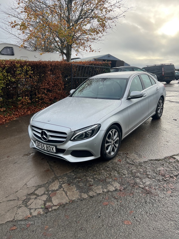 Used Mercedes-Benz C Class 2015 for sale - 76690460: Photo 2