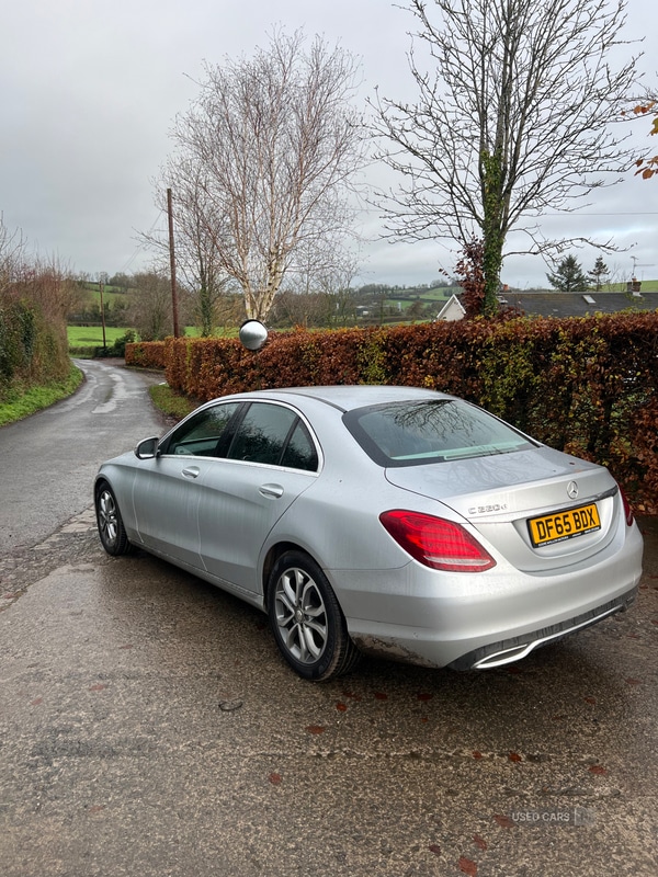 Used Mercedes-Benz C Class 2015 for sale - 76690460: Photo 3
