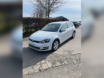 Used Volkswagen Golf 2016 for sale - 77994593: Photo