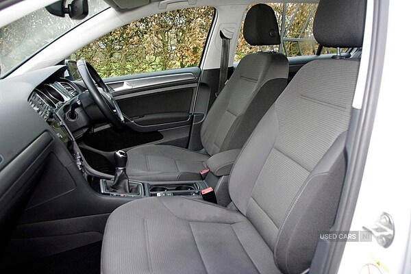 Used Volkswagen Golf 2017 for sale - 77697278: Photo 7