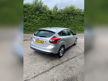 Used Ford Focus 2014 for sale - 79085925: Photo