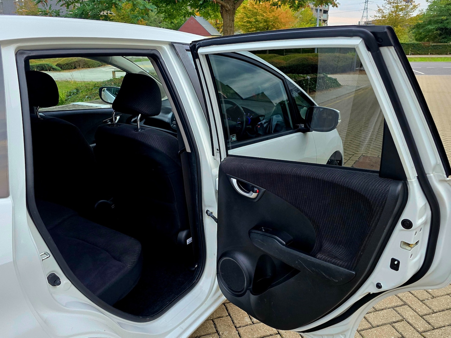 Vehicle 28