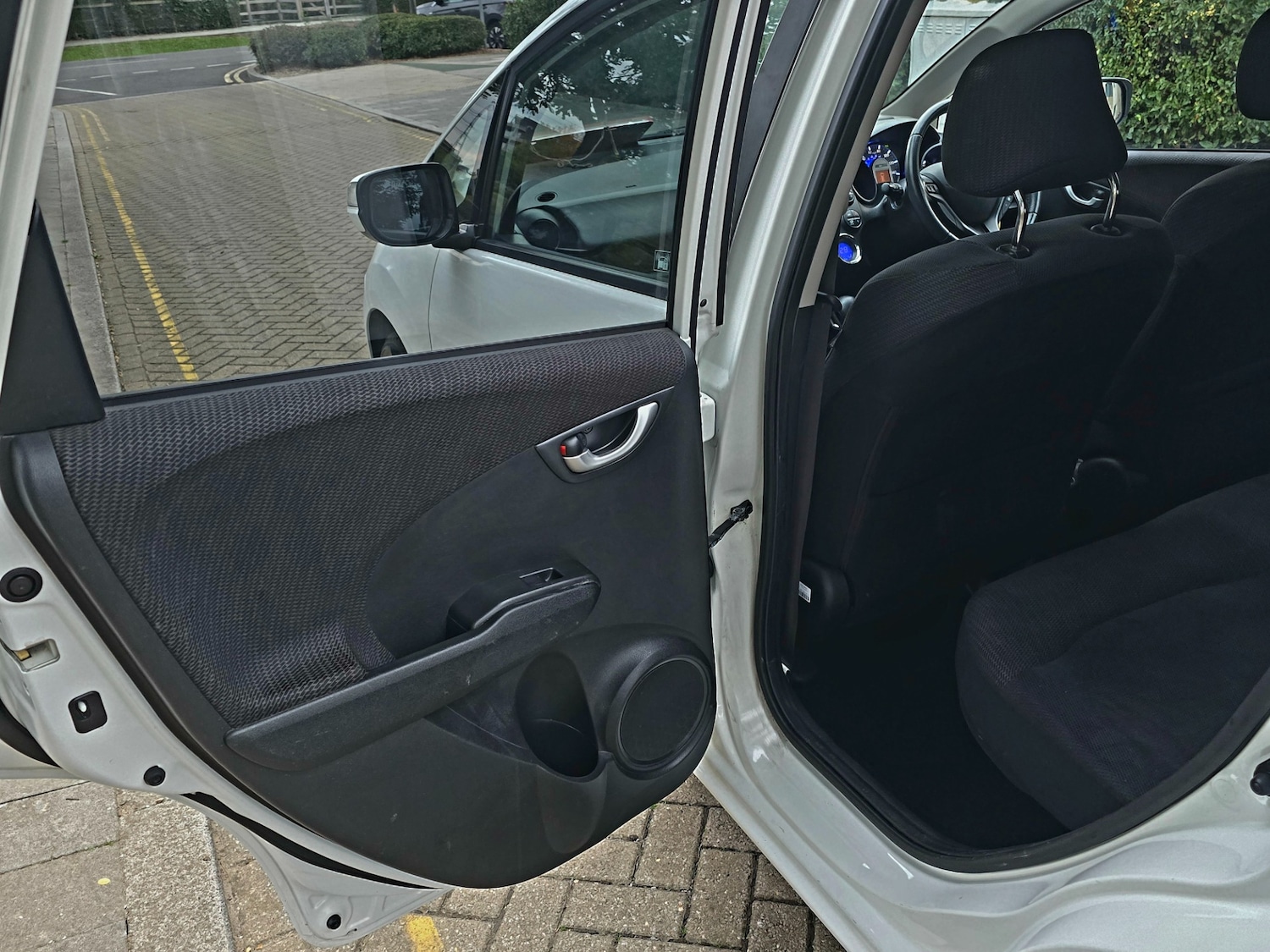 Vehicle 29