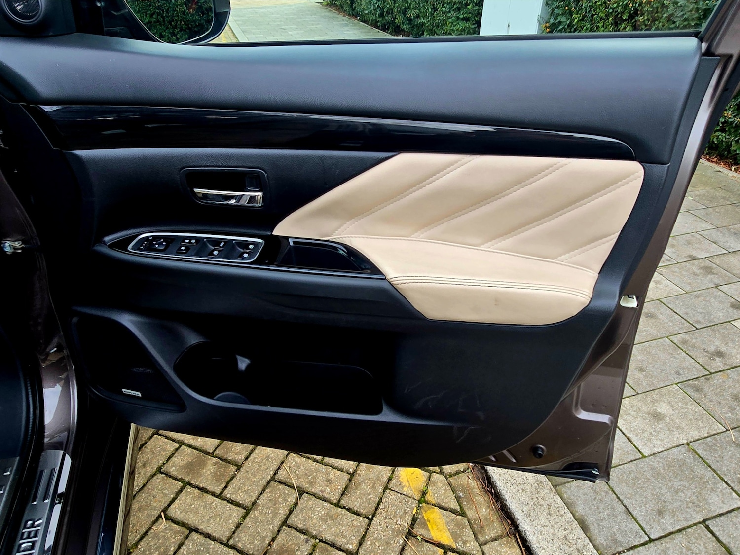 Used Mitsubishi Outlander 2018 for sale - 76856054: Photo 31