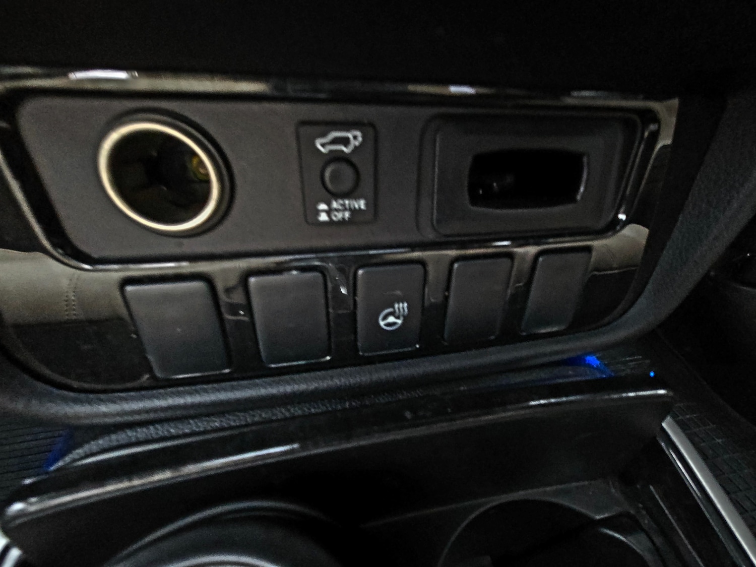 Used Mitsubishi Outlander 2018 for sale - 76856054: Photo 39