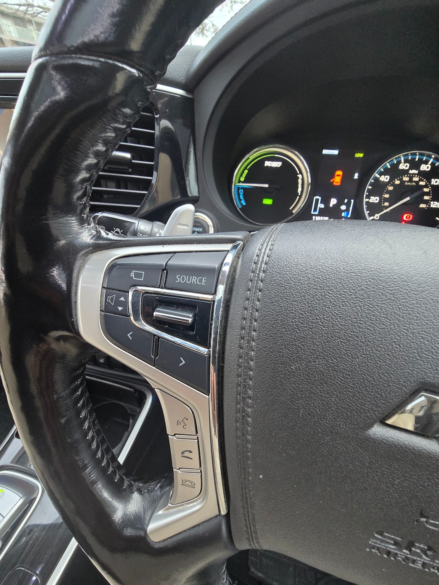 Used Mitsubishi Outlander 2018 for sale - 76856054: Photo 42