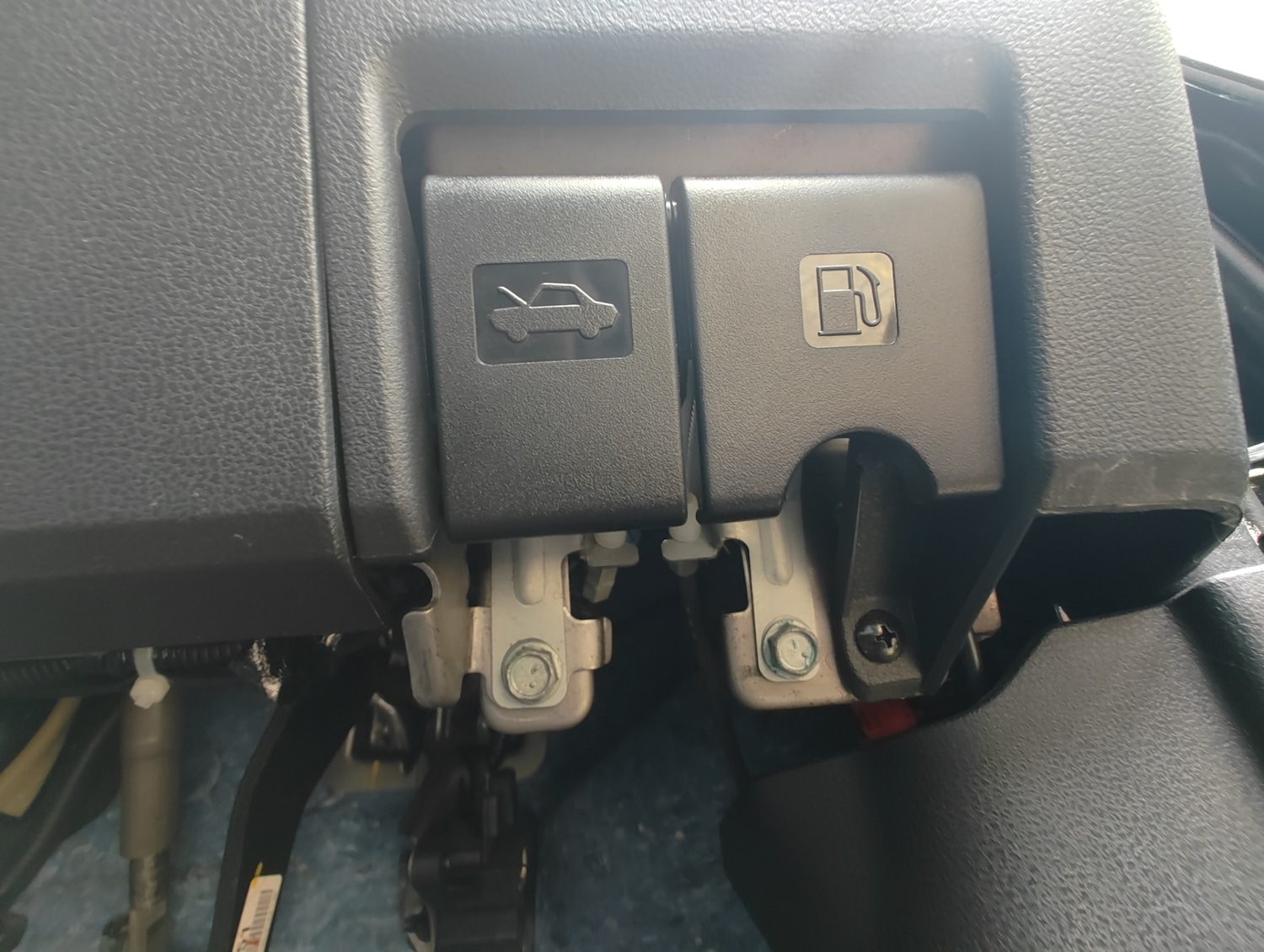 Vehicle 32