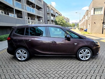 Used Vauxhall Zafira 2017 for sale - 79104245: Photo
