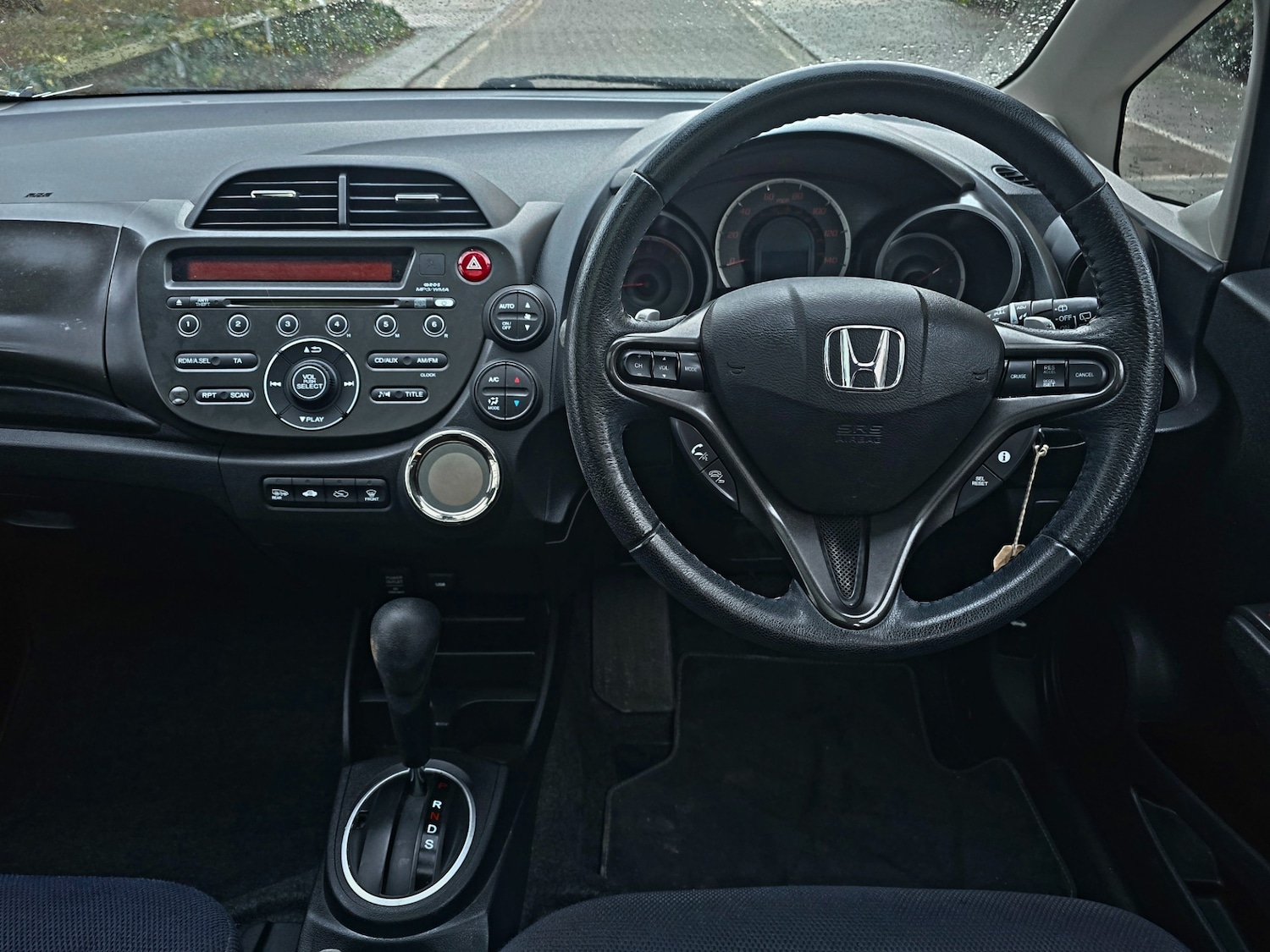 Used Honda Jazz 2012 for sale - 77982034: Photo 17