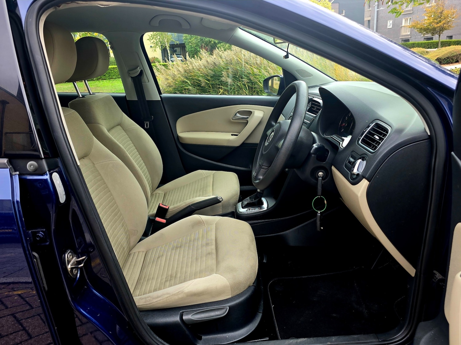 Used Volkswagen Polo 2010 for sale - 76388015: Photo 13