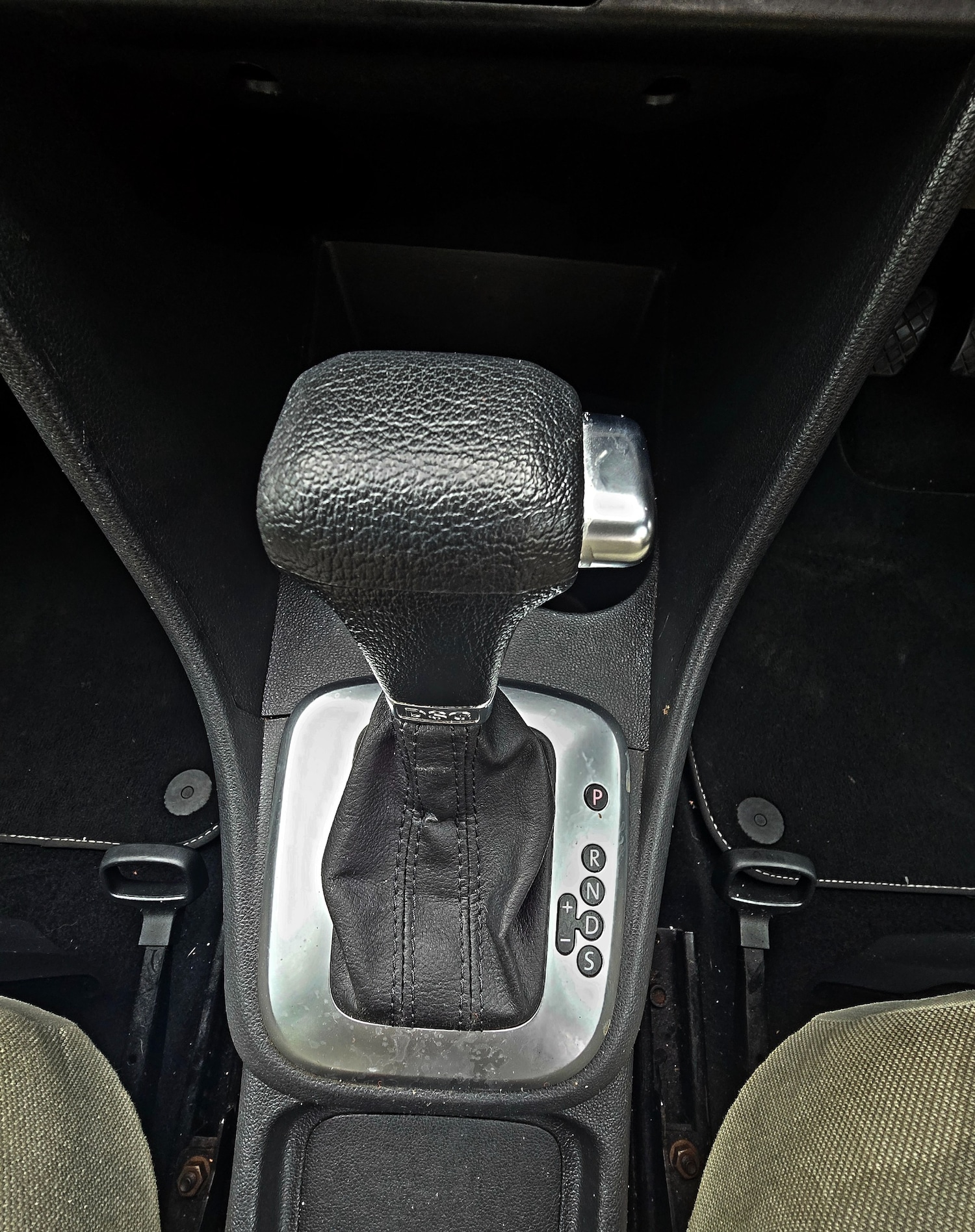 Used Volkswagen Polo 2010 for sale - 76388015: Photo 16