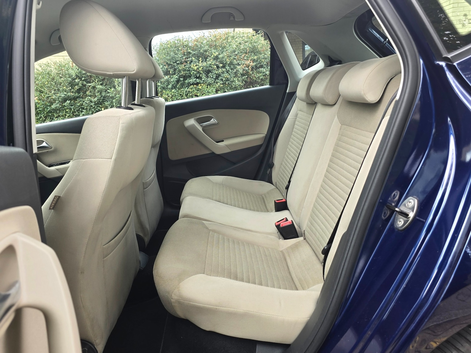 Used Volkswagen Polo 2010 for sale - 76388015: Photo 23