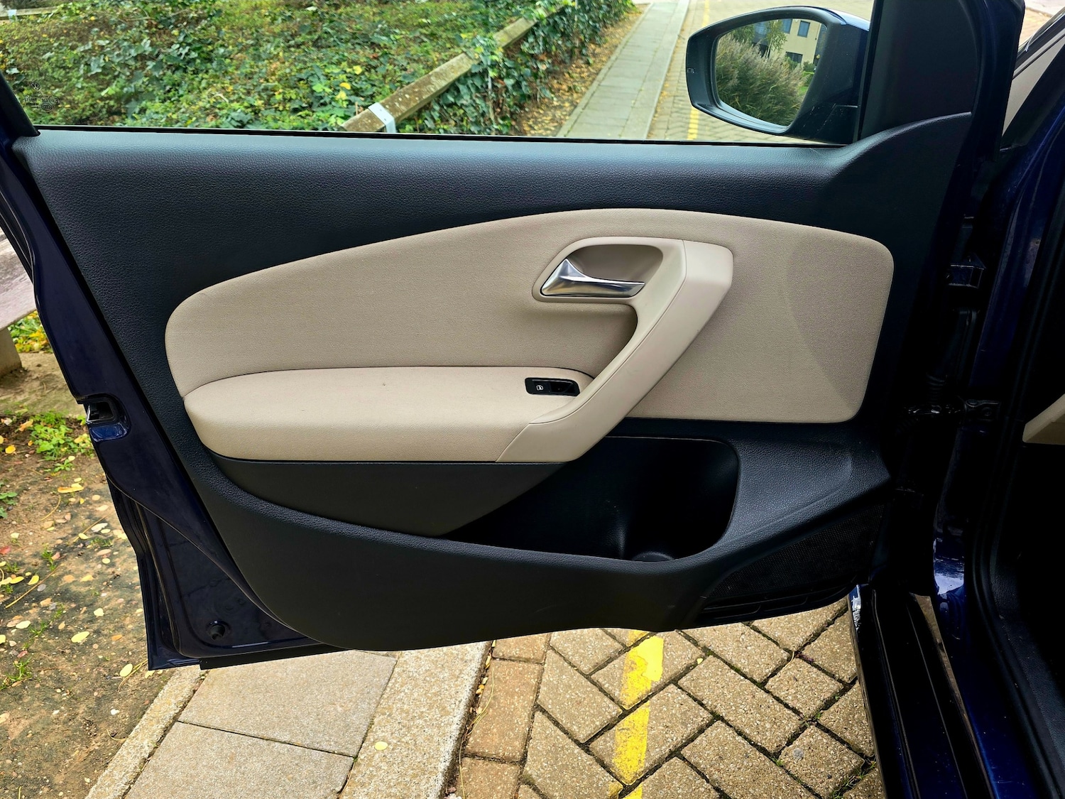 Used Volkswagen Polo 2010 for sale - 76388015: Photo 26