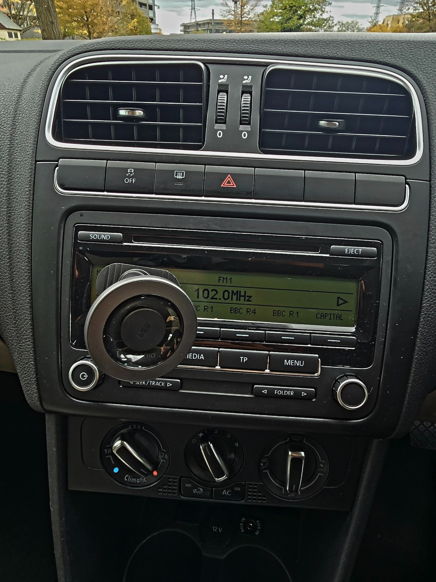 Used Volkswagen Polo 2010 for sale - 76388015: Photo 32