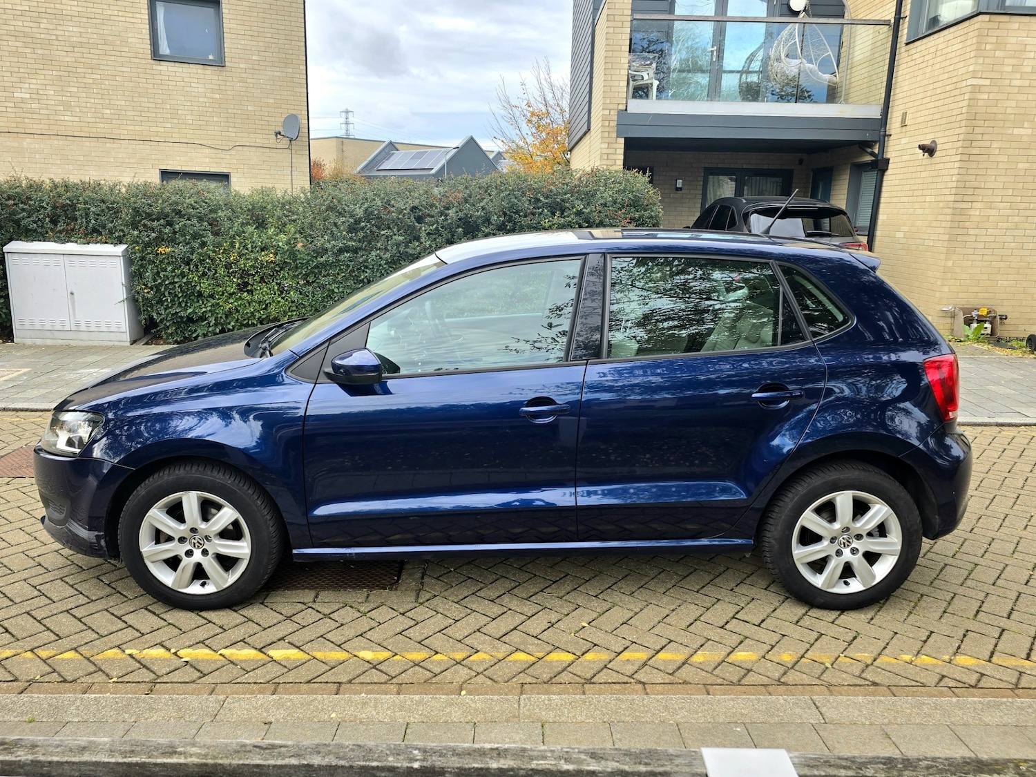 Used Volkswagen Polo 2010 for sale - 76388015: Photo 7