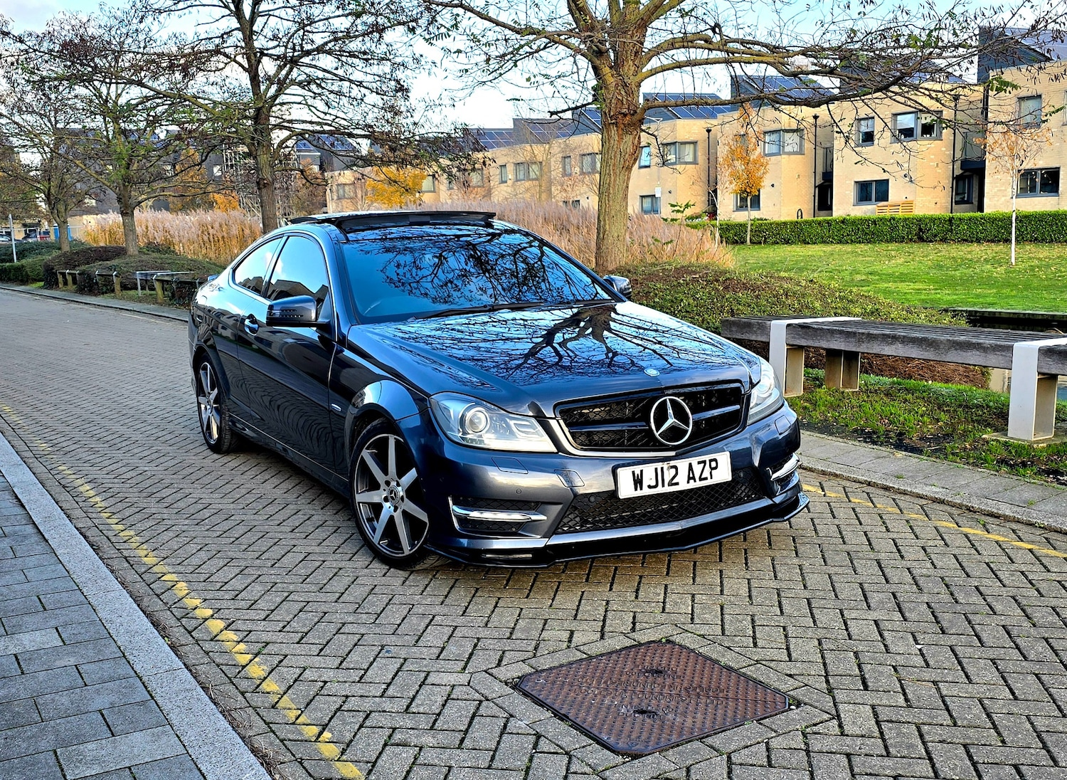 Used Mercedes-Benz C Class 2012 for sale - 76786952: Photo 11