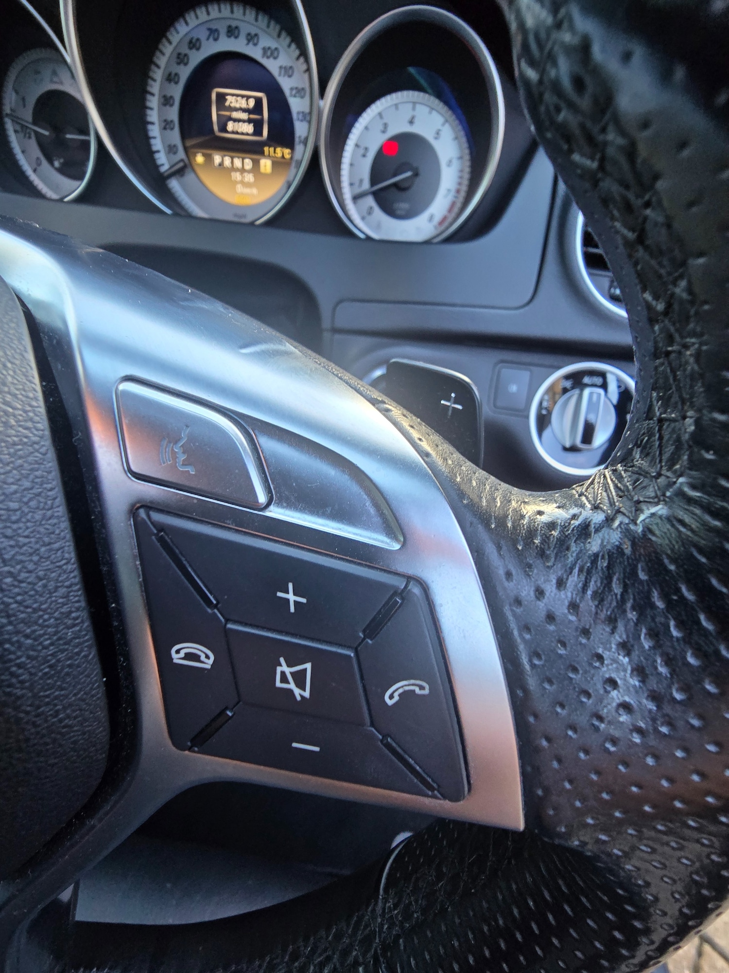 Used Mercedes-Benz C Class 2012 for sale - 76786952: Photo 28