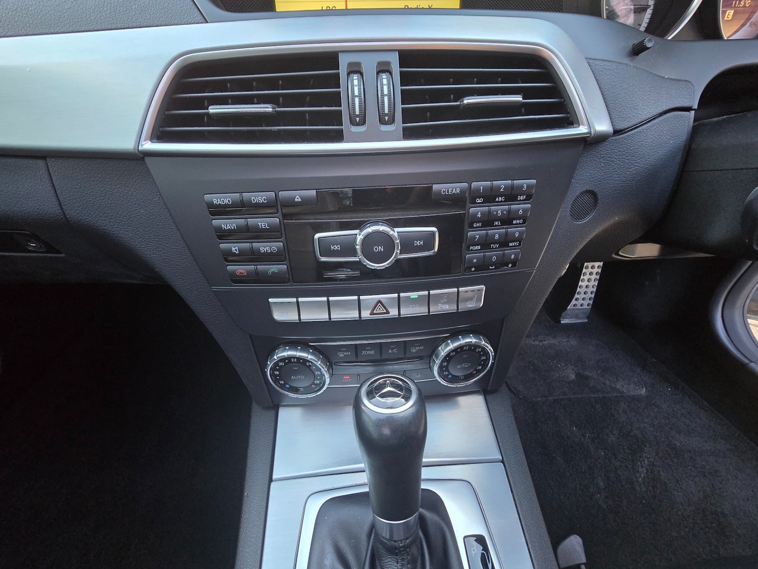 Used Mercedes-Benz C Class 2012 for sale - 76786952: Photo 32