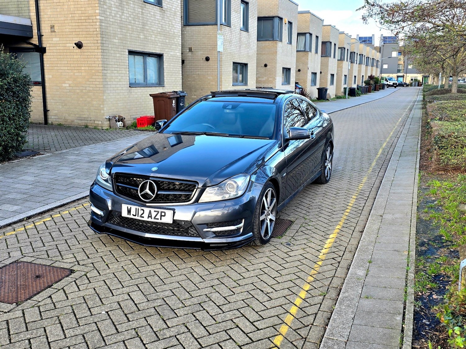 Used Mercedes-Benz C Class 2012 for sale - 76786952: Photo 8