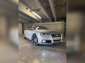 Used Audi A5 2010 for sale - 76322582: Photo 2