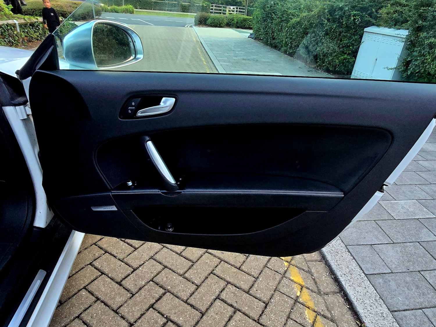 Vehicle 28