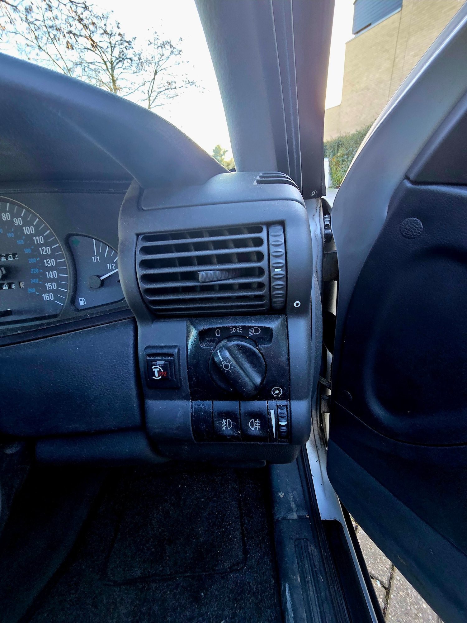 Used Vauxhall Omega 2001 for sale - 77439606: Photo 20