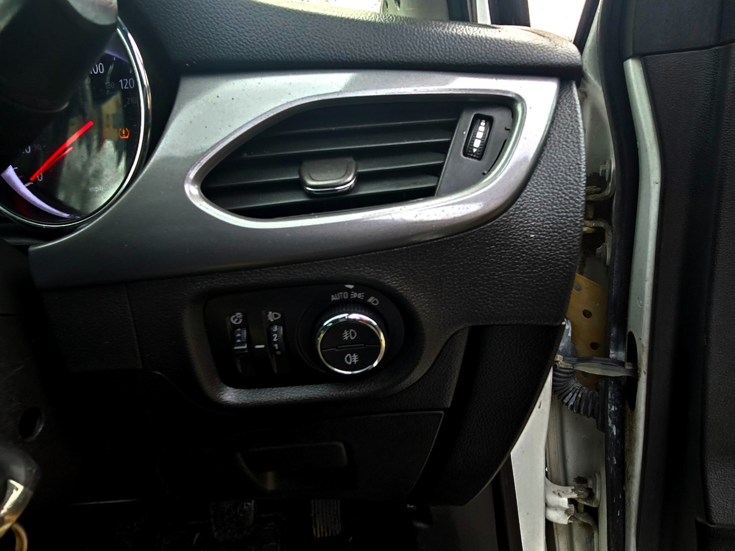 Used Vauxhall Astra 2018 for sale - 77173535: Photo 21