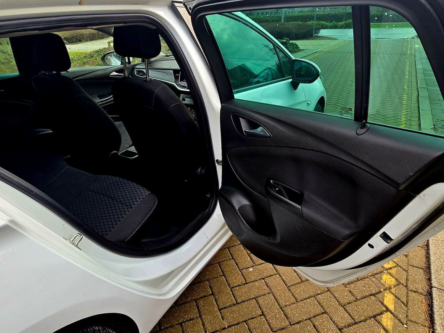 Used Vauxhall Astra 2018 for sale - 77173535: Photo 25