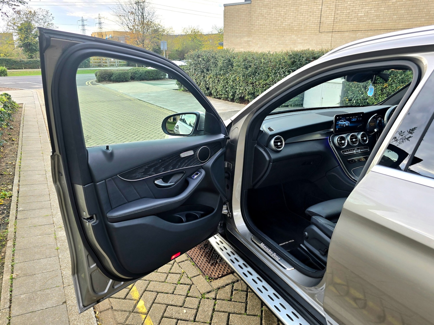 Used Mercedes-Benz GLC 2021 for sale - 76497766: Photo 20