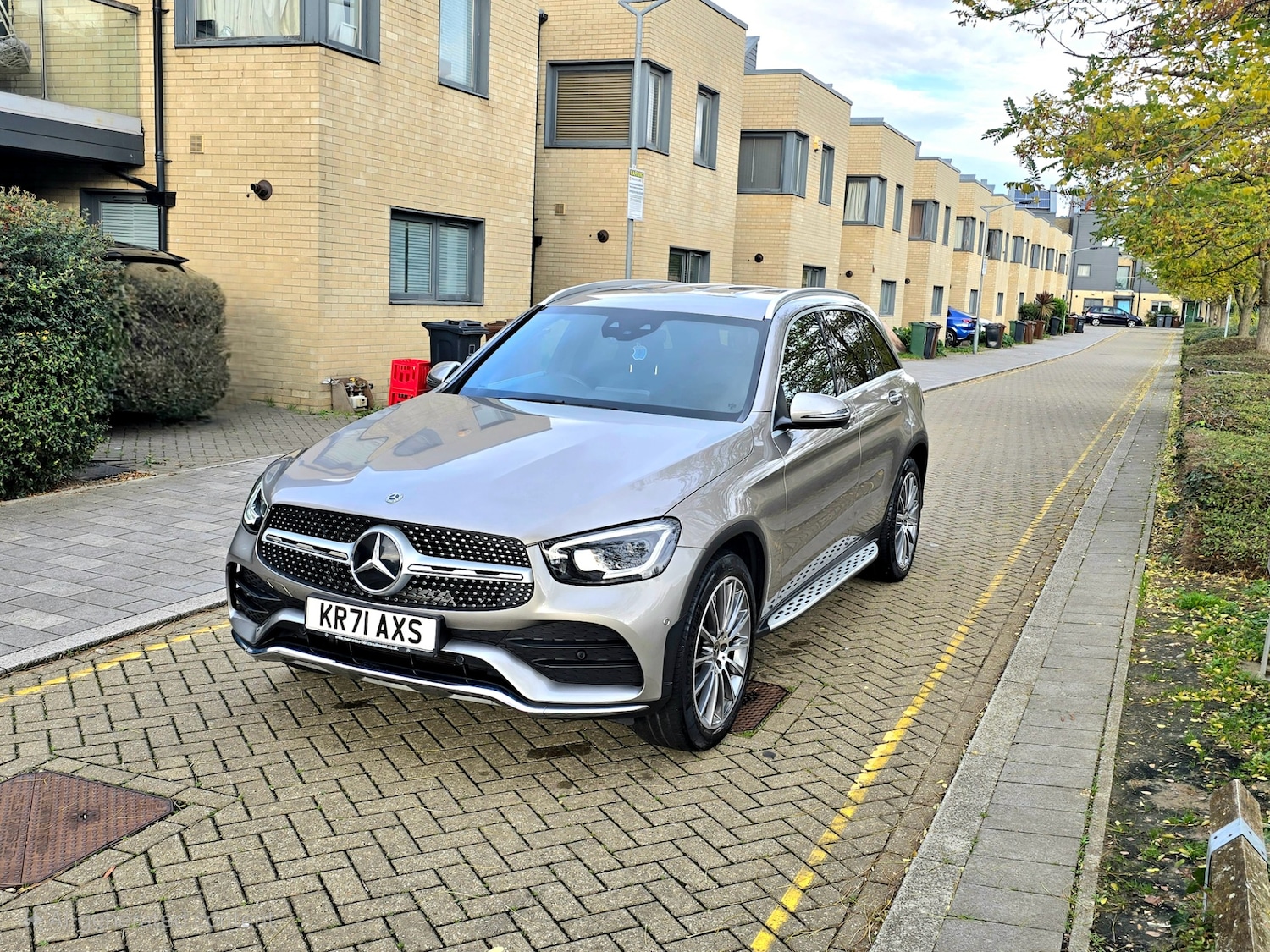 Used Mercedes-Benz GLC 2021 for sale - 76497766: Photo 3